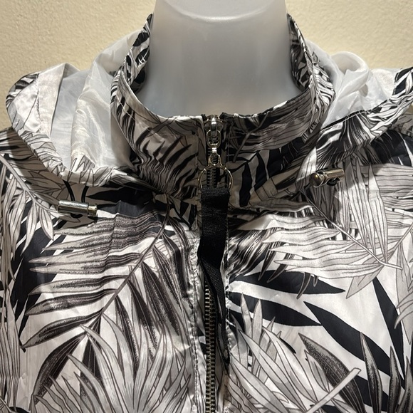 Ashley By 26 International Monochrome Leaf Bomber windbreaker Jacket - Picture 2 of 6